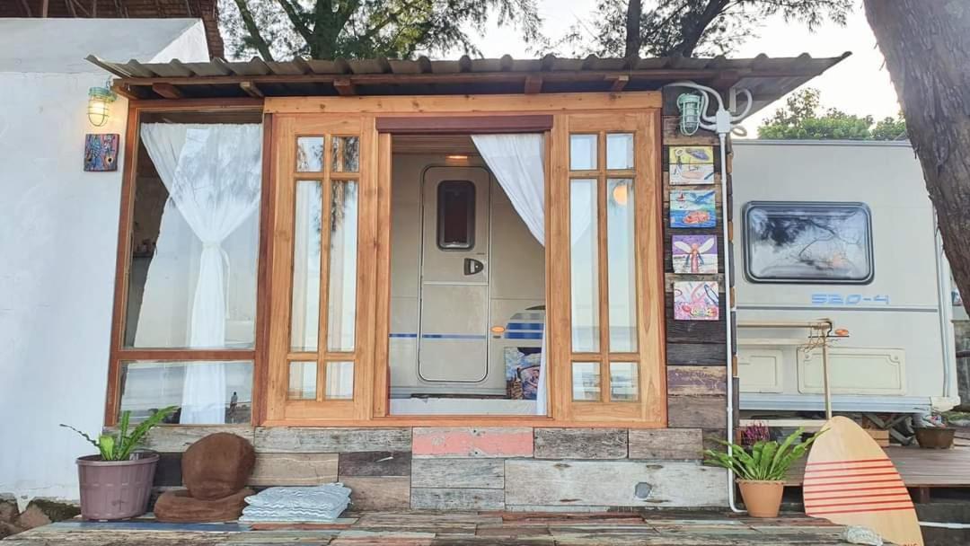Maliblues Bed & Art Gallery Chumphon Exteriör bild