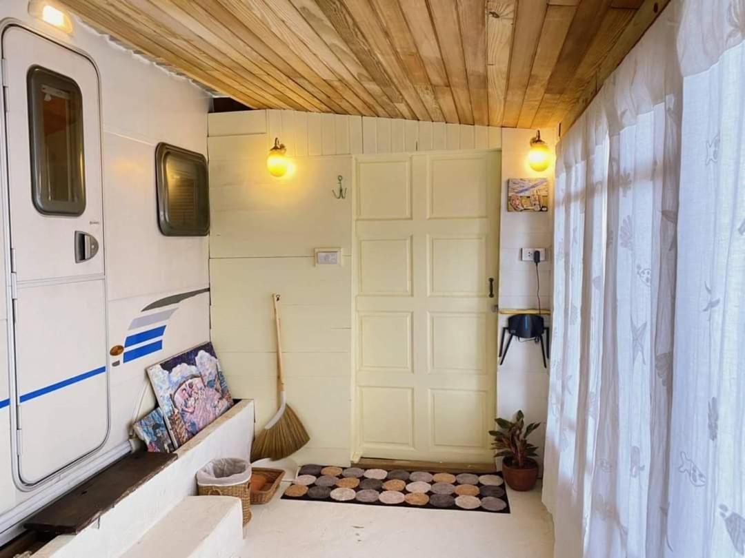 Maliblues Bed & Art Gallery Chumphon Exteriör bild