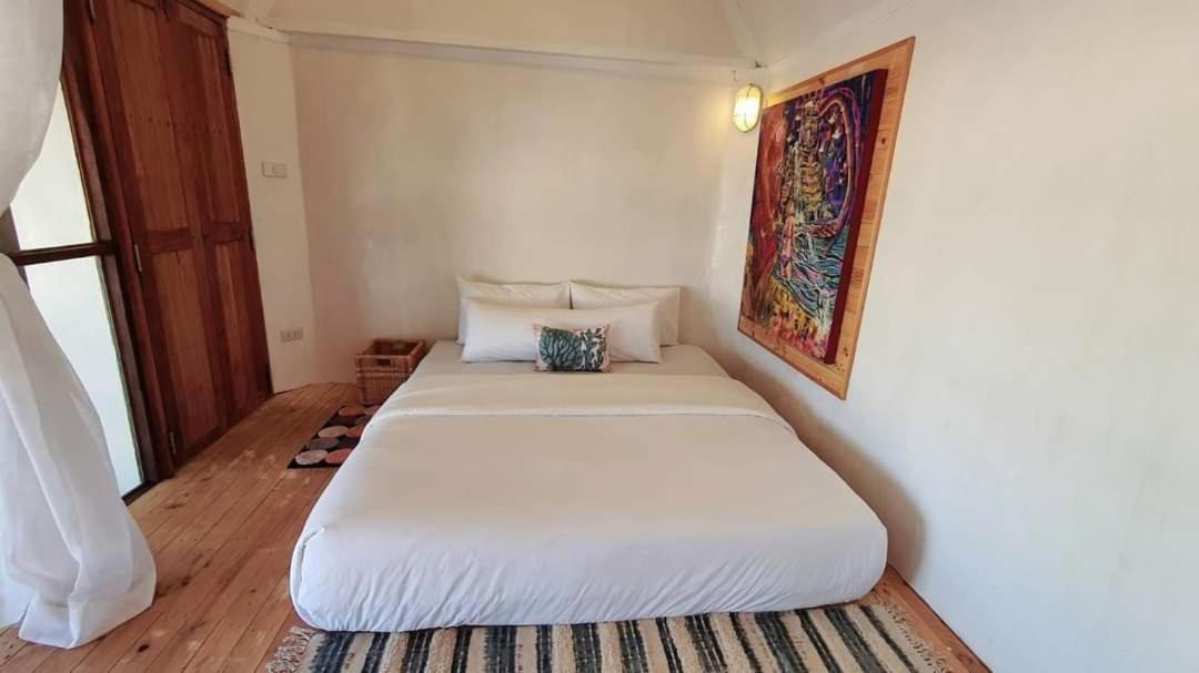 Maliblues Bed & Art Gallery Chumphon Exteriör bild