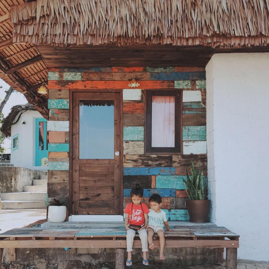 Maliblues Bed & Art Gallery Chumphon Exteriör bild